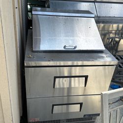 Free For Parts Refrigerator 