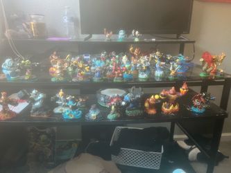 Skylander 70 pieces