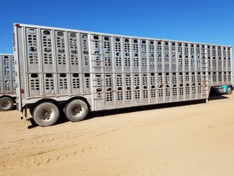 Cattle trailer