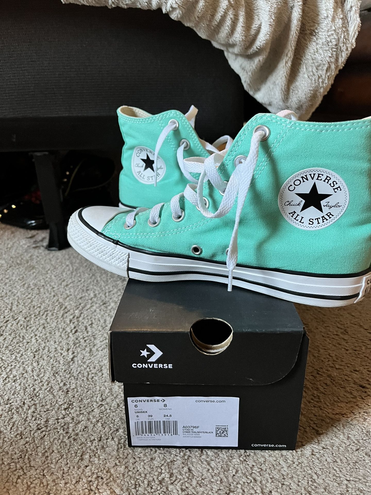 Converse High Top Sneaker