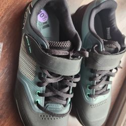 Adidas Five Ten Clip in Mountain Bike Stealth Women Shoes (Size = 10.5)