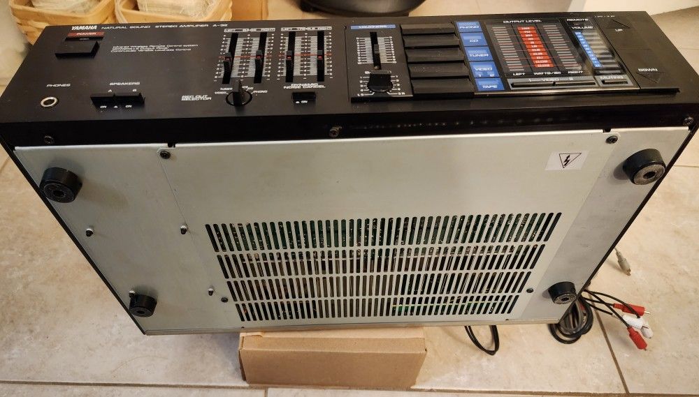 Vintage Yamaha Natural Sound Stereo Amplifier A-32 for Sale in