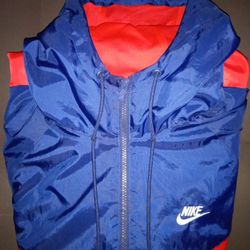 Nike Wind Breaker