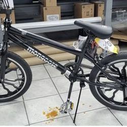 NEW! Mongoose BMX Bike
