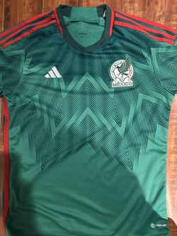 22/23  adidas mexico jersey size L