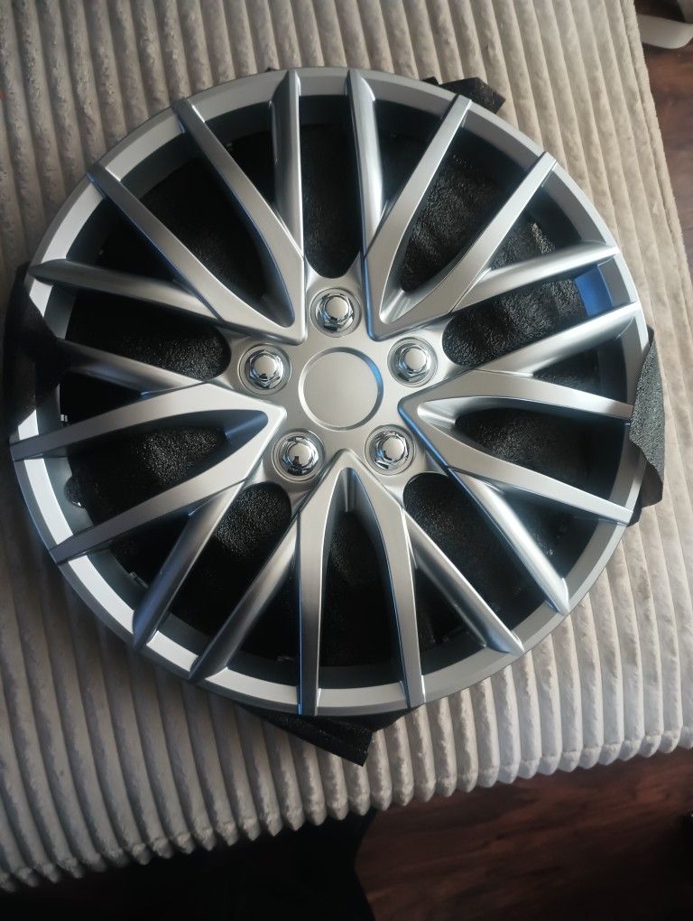 San Juan 16' Wheel Covers 4 Covers Brand New C