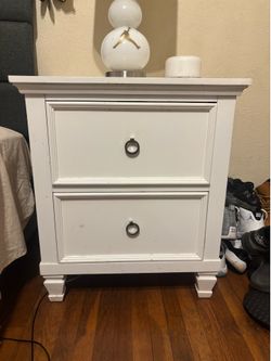 dresser and night stand
