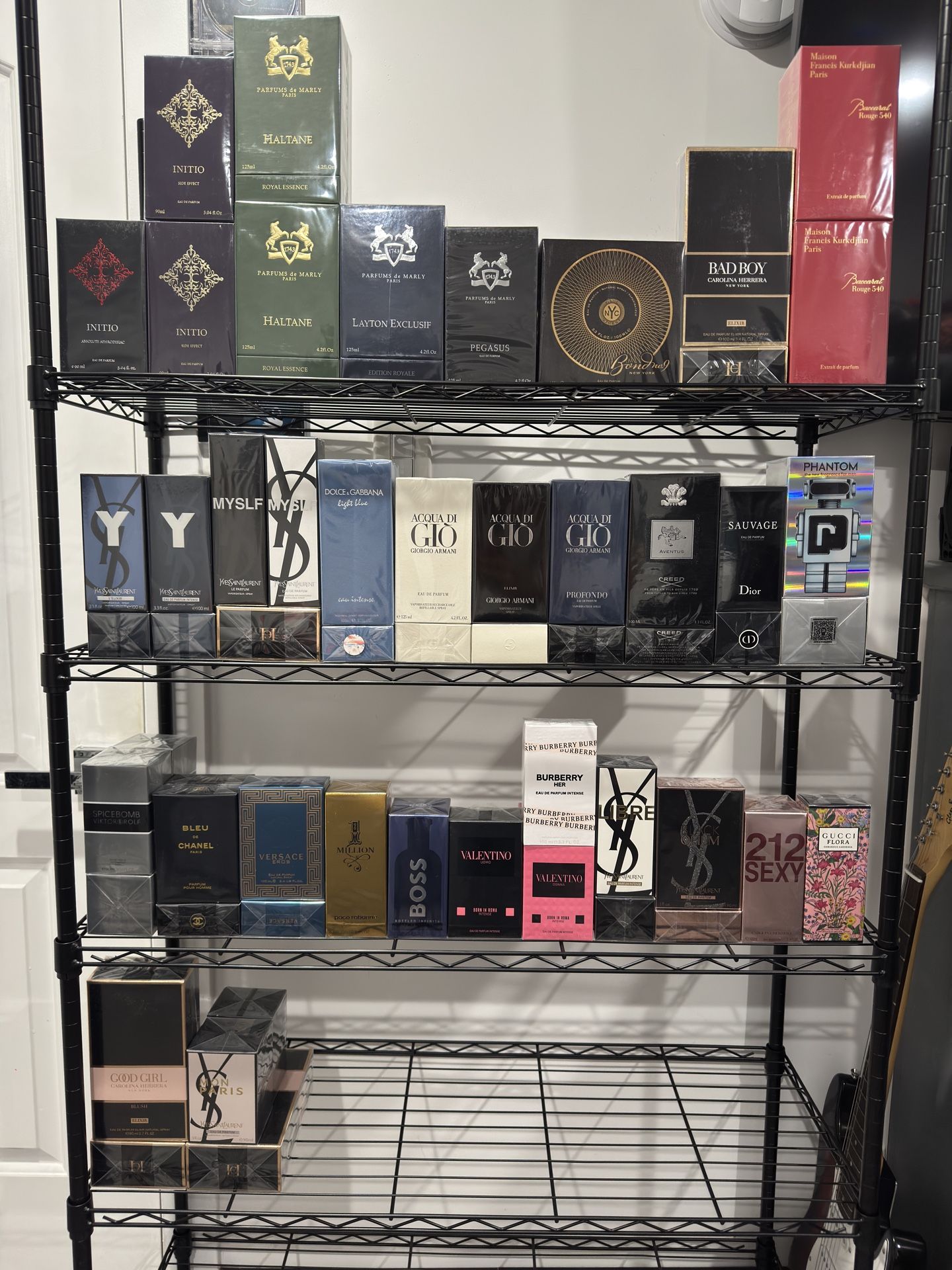 Colognes & Perfumes