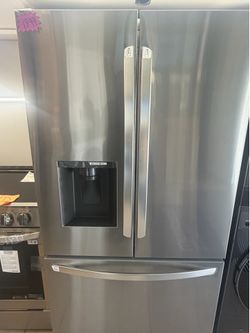 Lg French door fridge