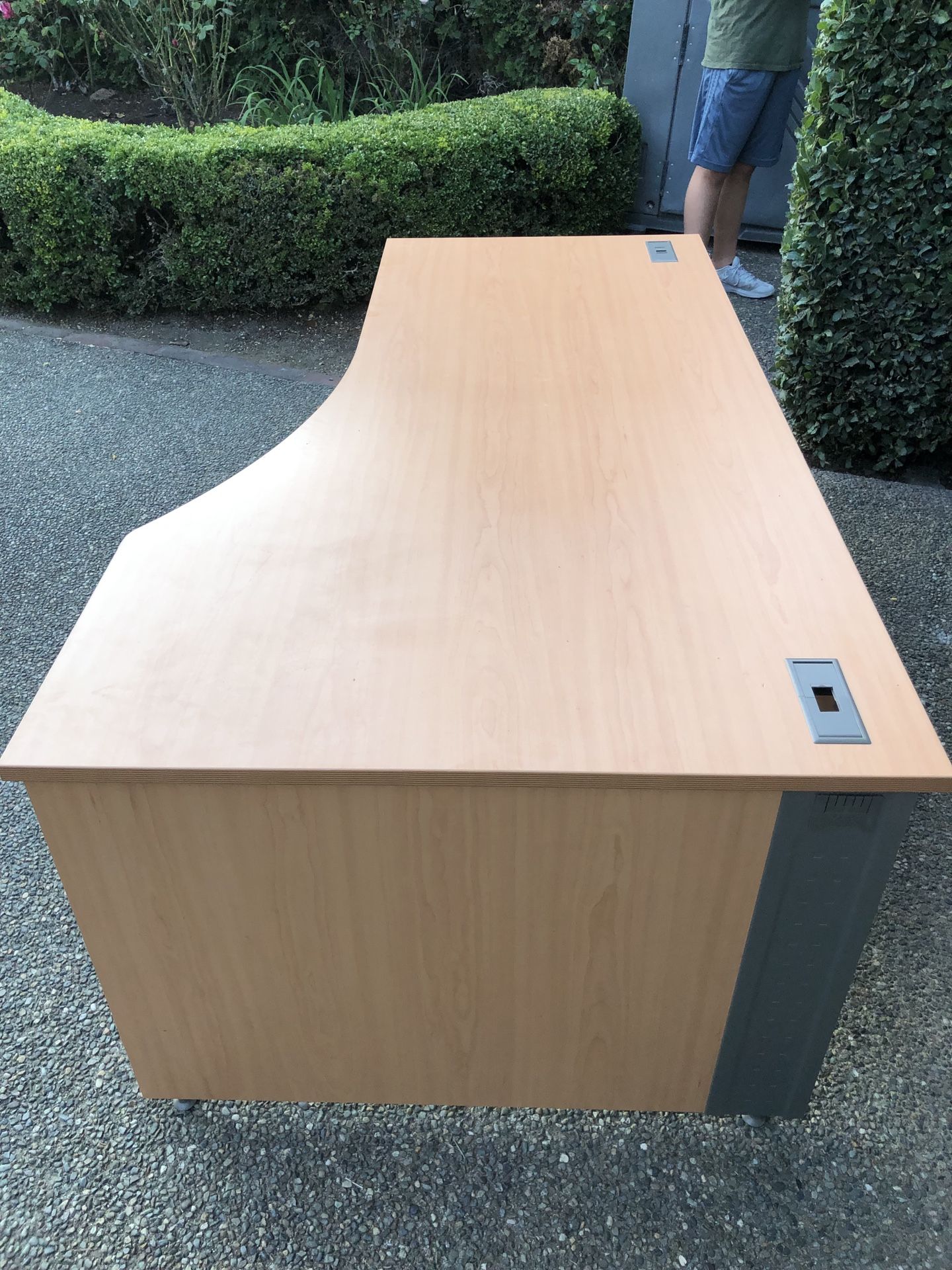 Desk and matching file for Sale in Bellevue, WA OfferUp