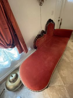 Antique Chaise Lounge