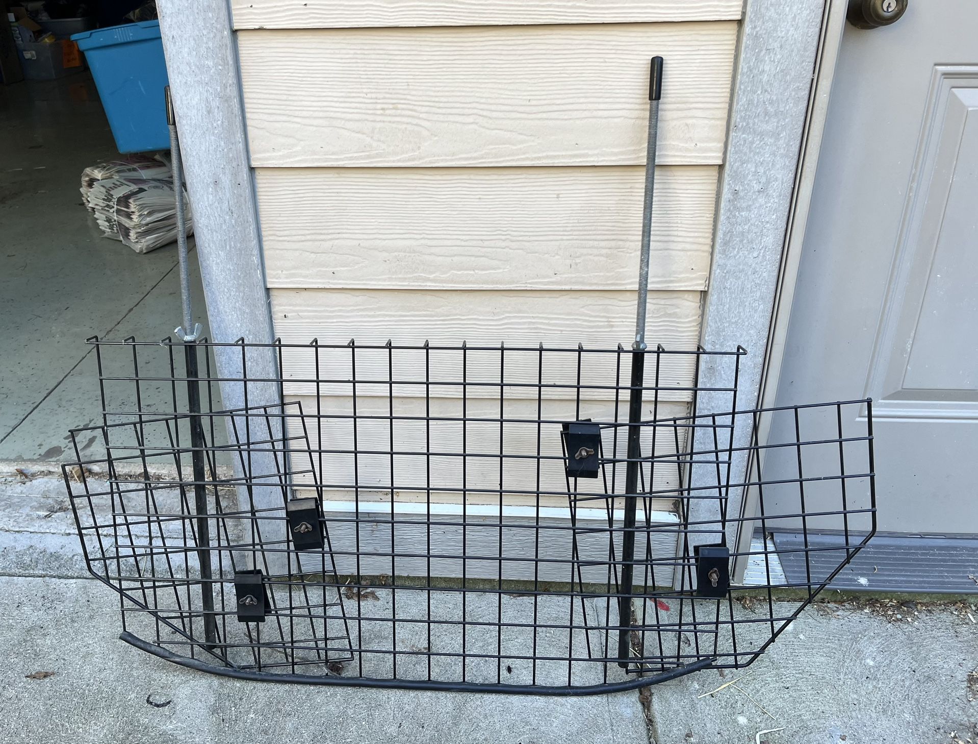 Vehicle Pet Barrier