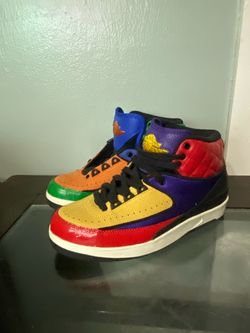 Authentic Woman’s Air Jordan 2 Retro multi-color Size 7