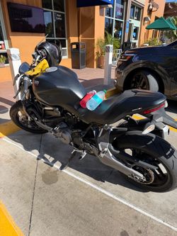 2016 Ducati monster 812