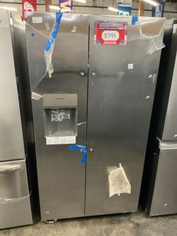 Frigidaire FRSS2623AS French Door Refrigerator (Open Box / Scratch & Dent)