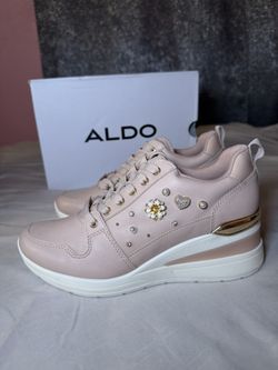 New Aldo pink sneakers size 8