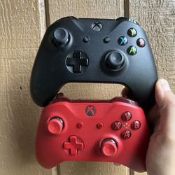 Microsoft Xbox One Wireless Controllers ((25 Each))