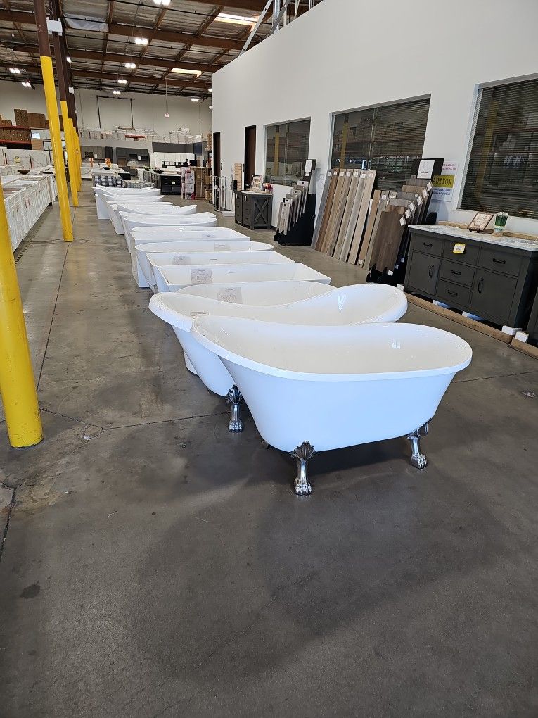 Freestanding Acrylic Bathtubs In Stock Brand New!