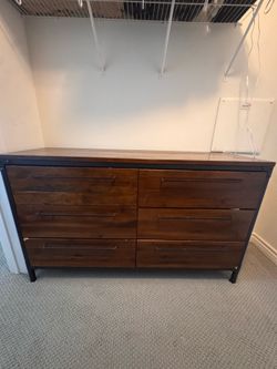 6 Drawer Dresser