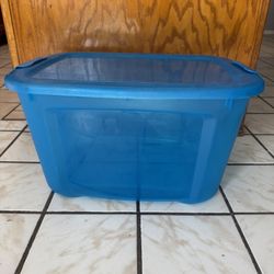 40 Qt Blue Plastic Storage Container Bin With Snap Lid
