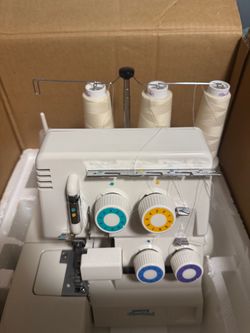 Speedylock 1500 serger