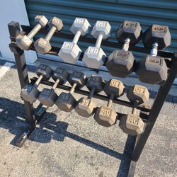 Dumbbells and rack 320lbs