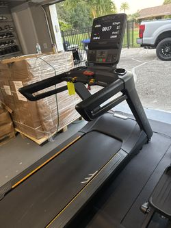 Endurance Treadmill WITH PREMIUM LED CONSOLE