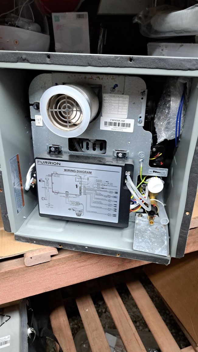 Gas Water Heater 