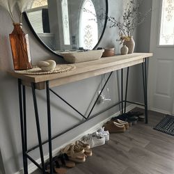 Console Table 