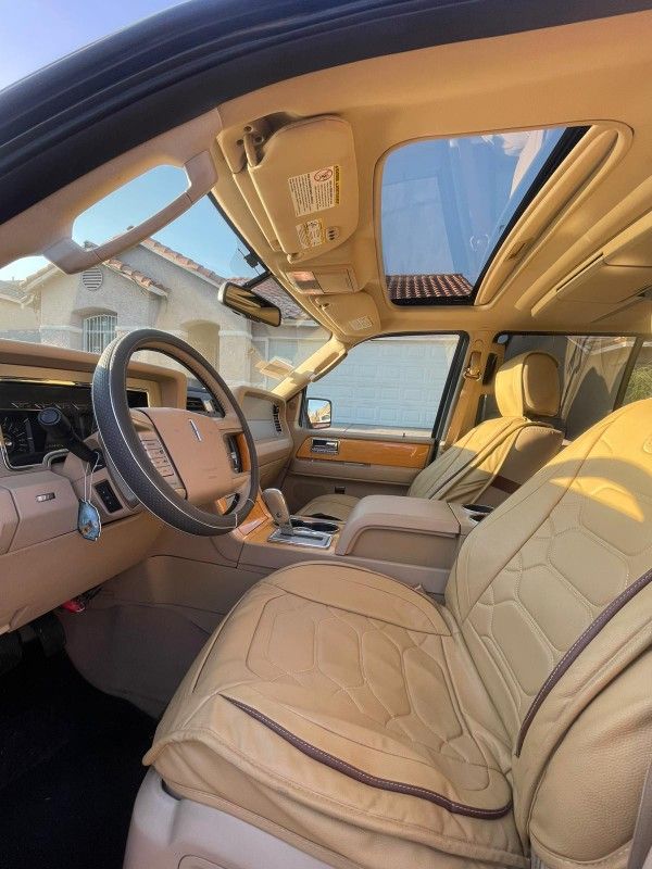 2008 Lincoln Navigator for Sale in Las Vegas, NV - OfferUp