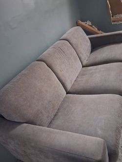 Sofa queen pull out bed