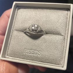 10k White Gold Cluster Rings