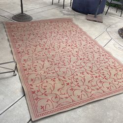 Beautiful Patio Rug