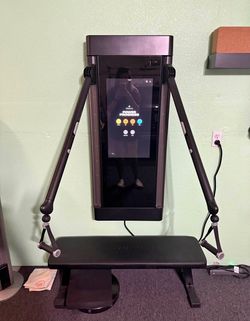 Tonal Smart Home Gym with Accessories
