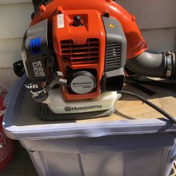 Like New Gas Blower Moved To Apartment So No No Longer Need It 