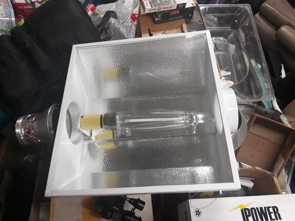 1000w Ballast And 1000w Indoor Grow Light W/ Bulbs