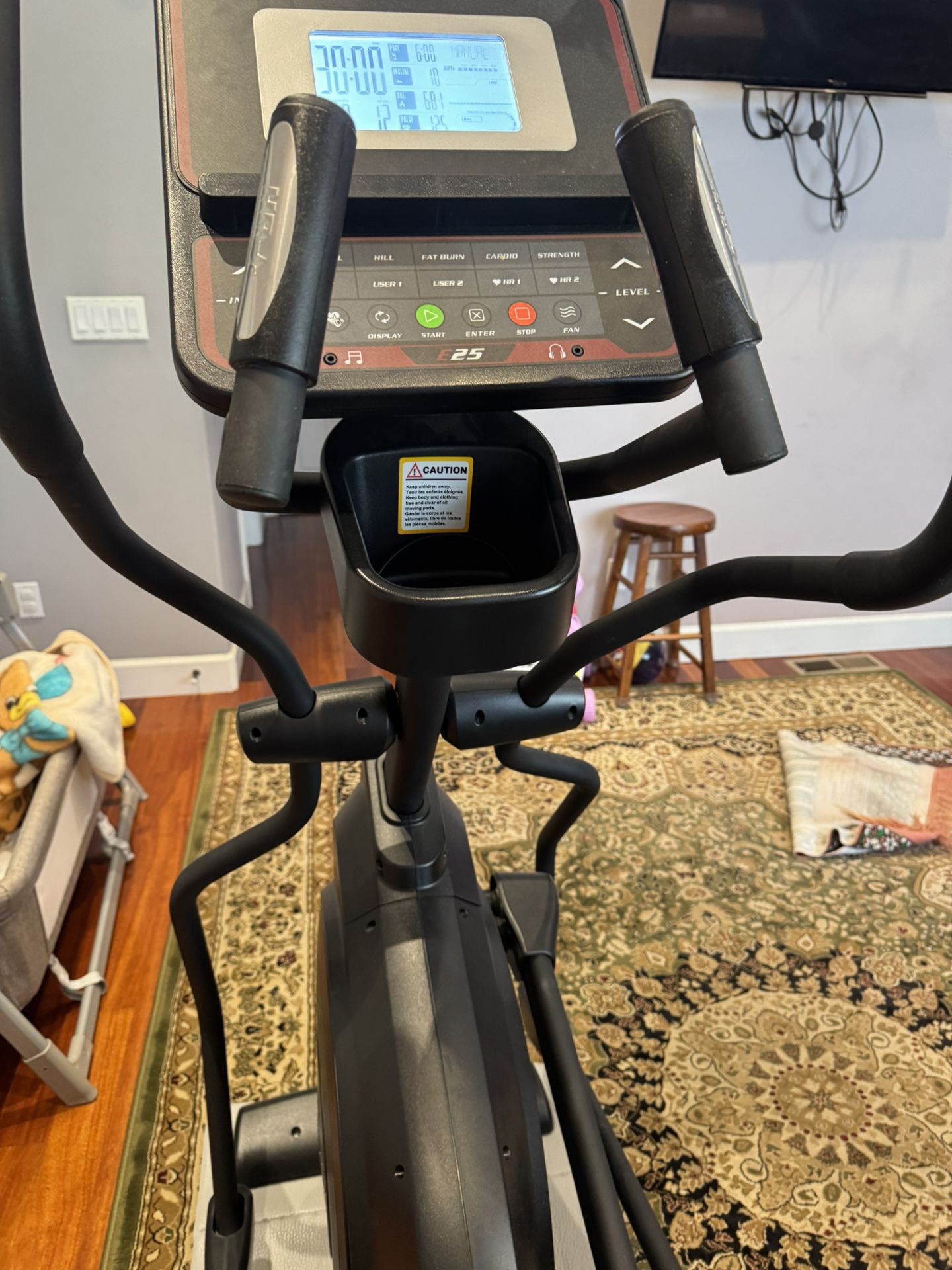Sole E25 Elliptical- Excellent Condition- $480