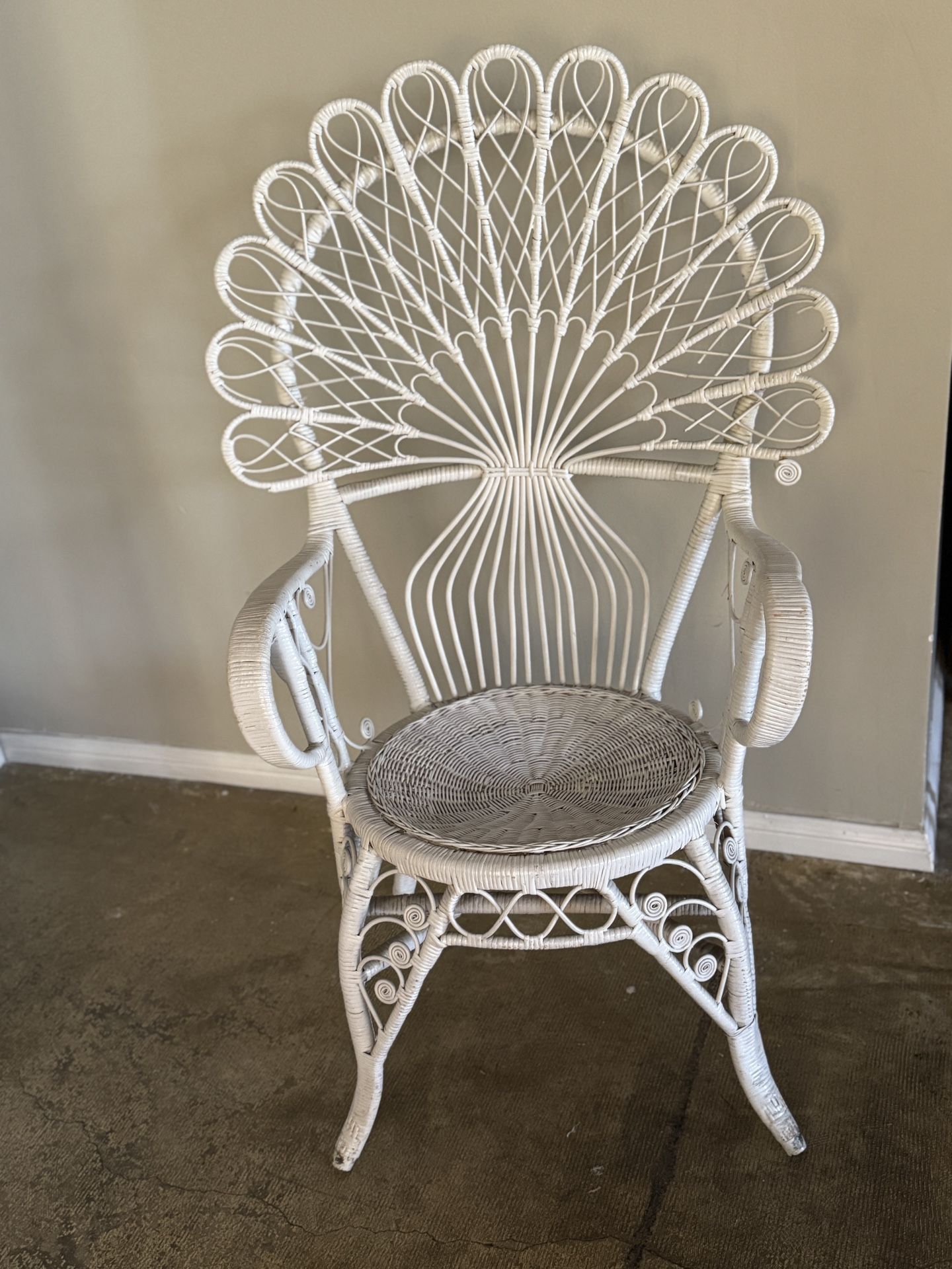 Vintage Boho Peacock Chair