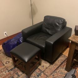 Black Leather Easy Chair W Ottoman 