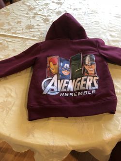 Avengers size 5-6 boys hoodie