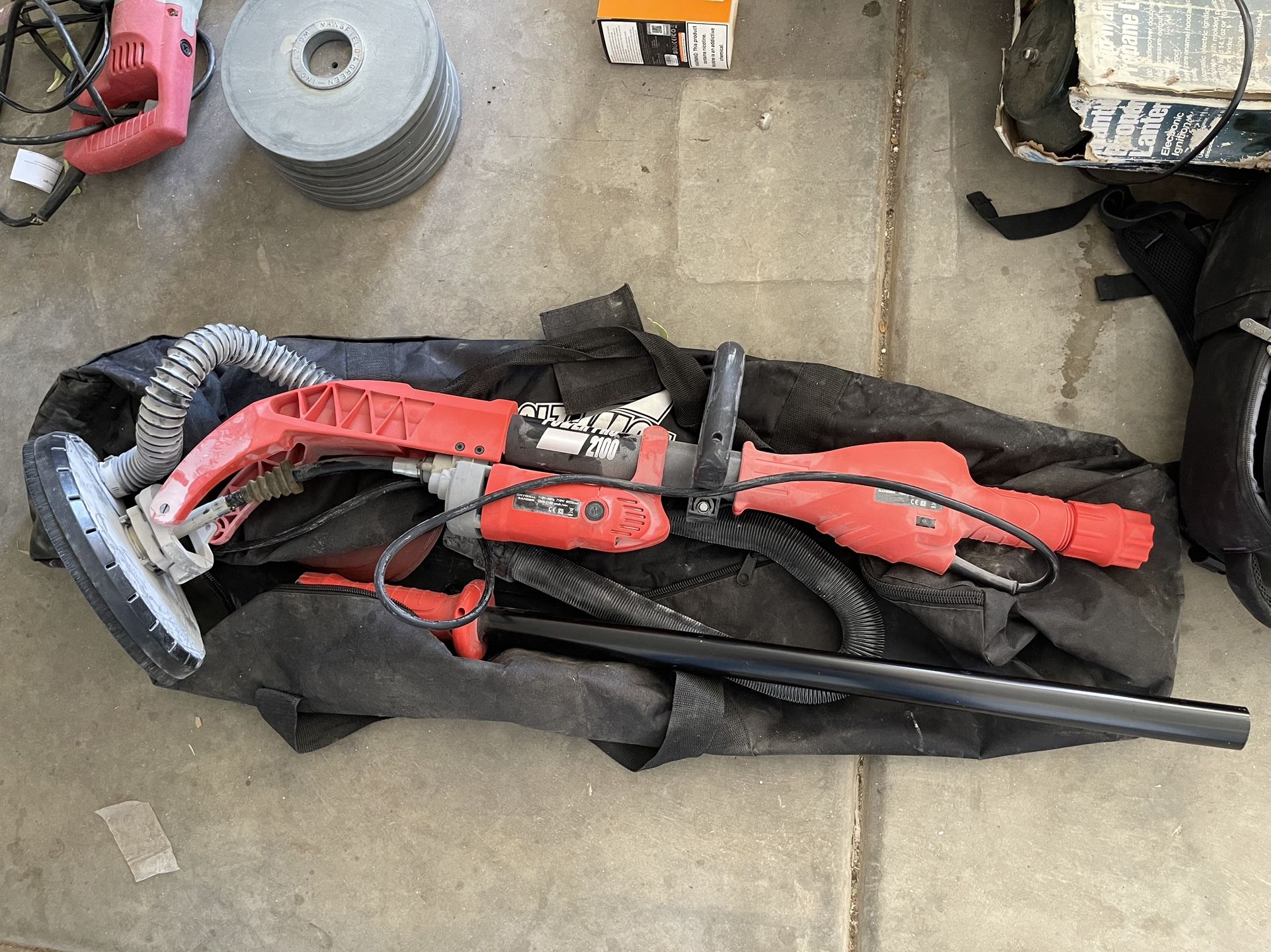 Zircon Drywall Sander with Vacuum Hose + Carry Bag
