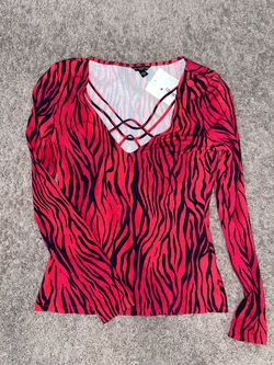 New guess red and black long sleeve