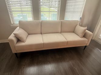 Couch / Sofa city furniture