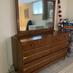 Vintage Kroehler impressions mid century set