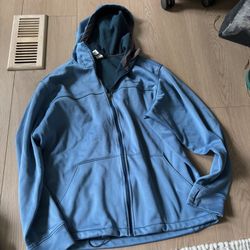 LOW PRICE MOVING- $220 + Tax Retail PATAGONIA MENS JACKET 