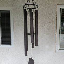 Wind Chimes Large Excellent Condition