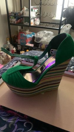Green striped shoe  $20