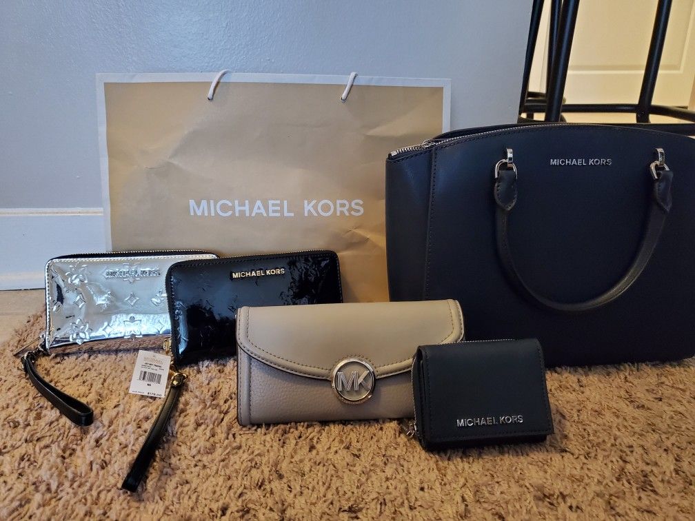 Misc. Authentic purses, wallets: Coach, Vera Bradley, and Michael Kors