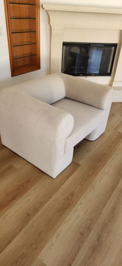 Modern Arm Chair