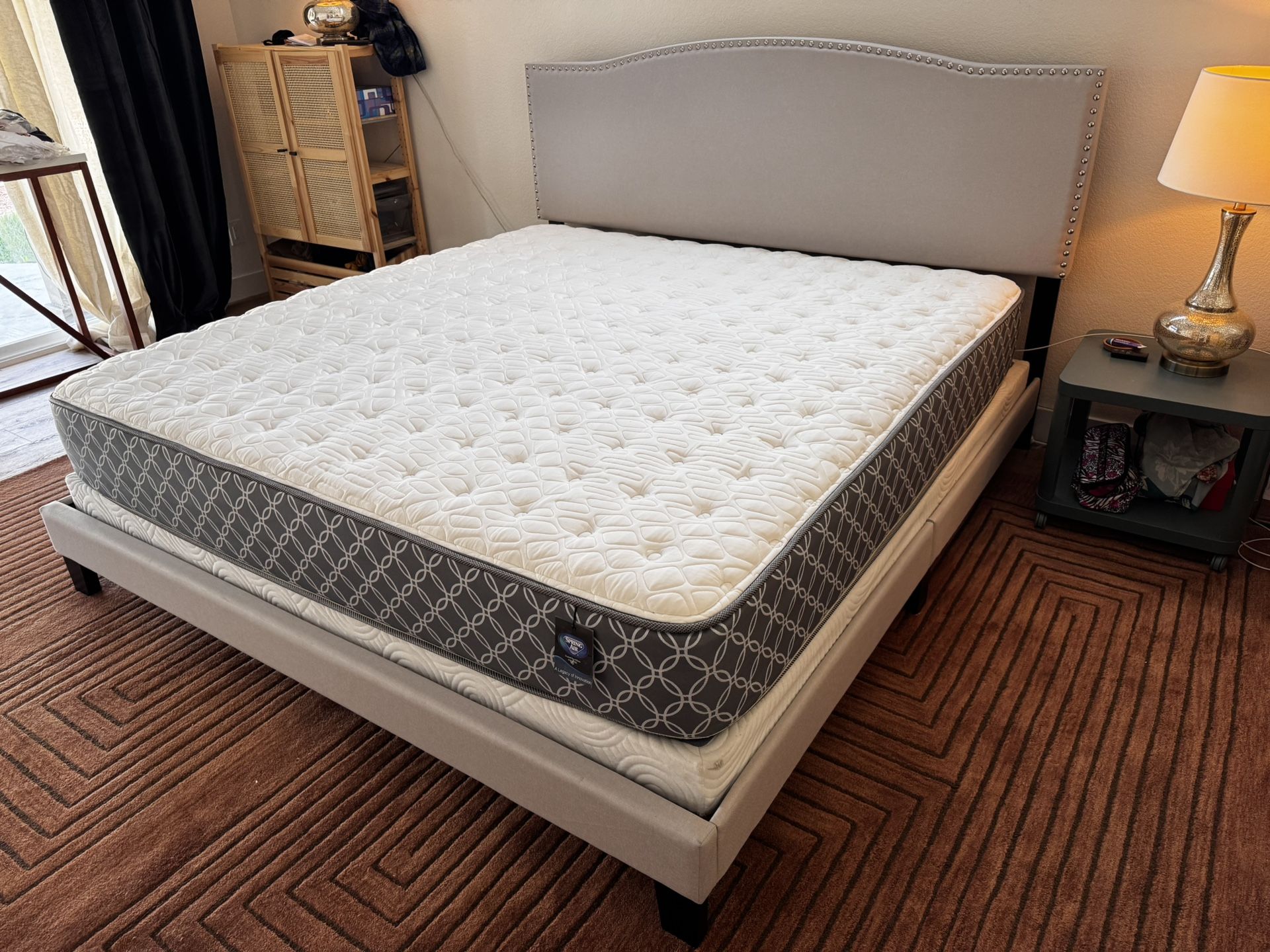 King Bed And Box Spring